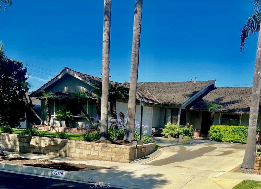 Photo of Listing #OC25153776