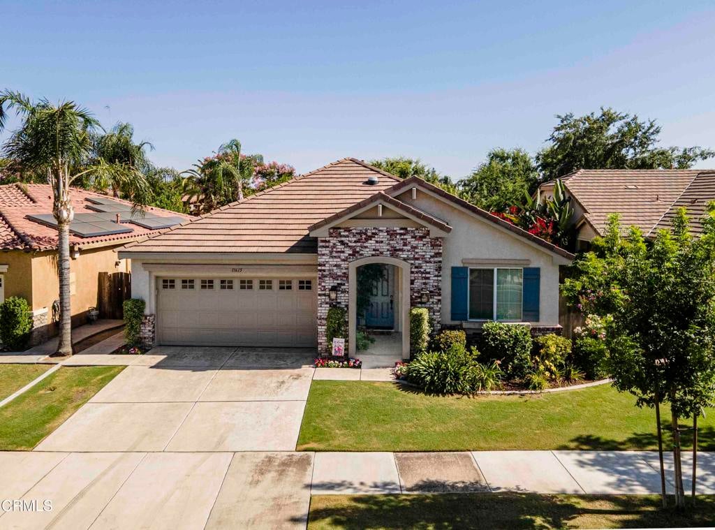 Photo of Listing #V1-31037