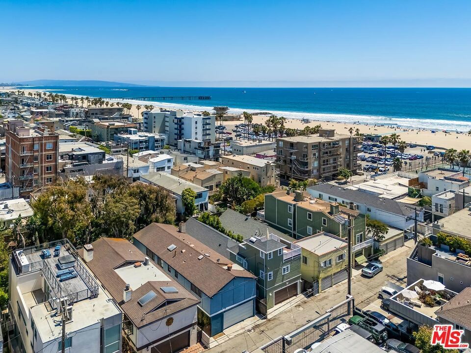 Photo of Listing #25562103