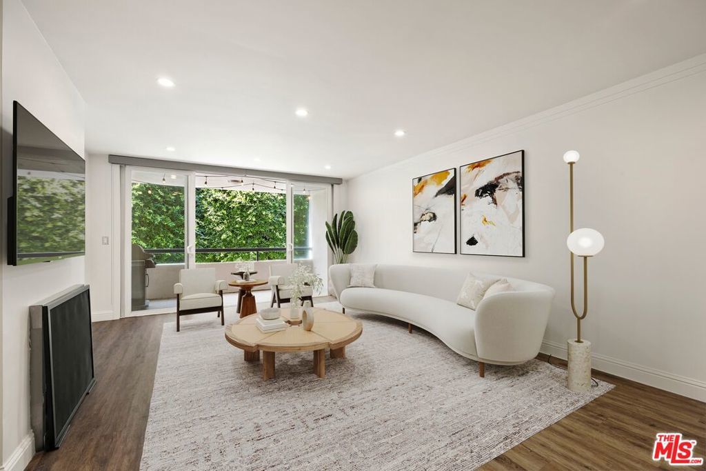 Photo of Listing #25561871