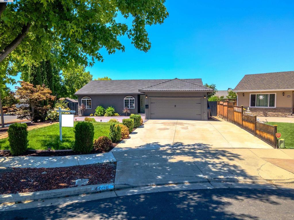 Photo of Listing #41104211