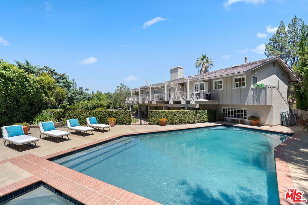 Photo of Listing #25563153