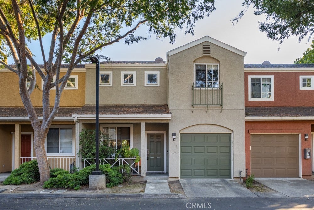 Photo of Listing #CV25153856