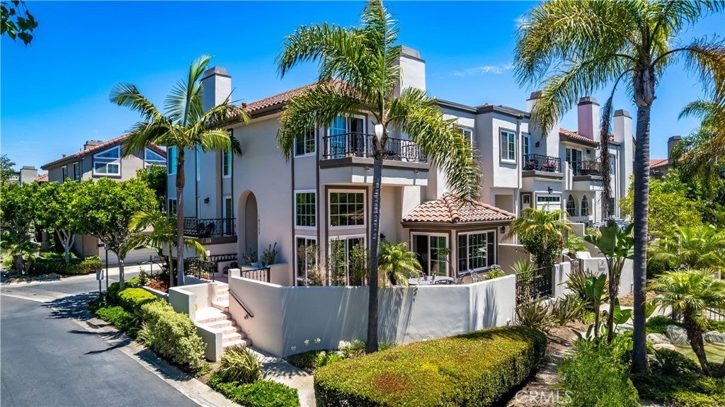 Photo of Listing #OC25153905