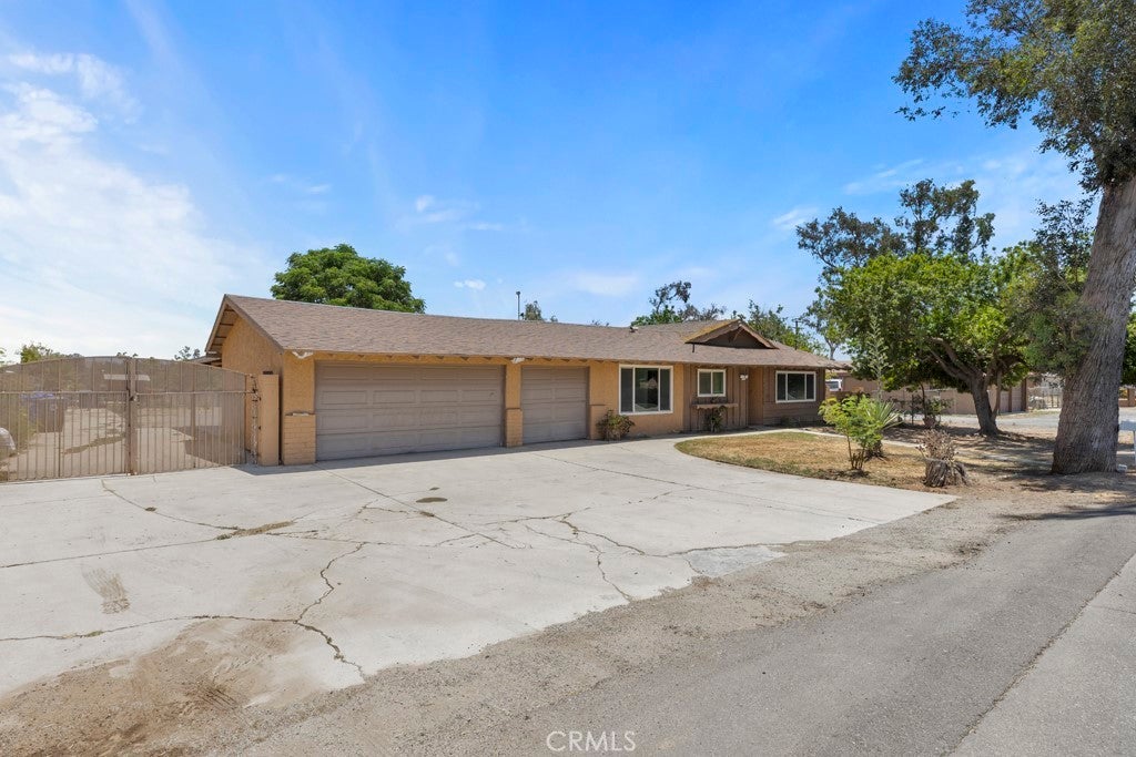 Photo of Listing #CV25154274