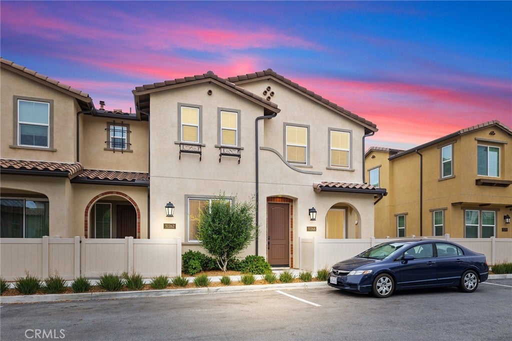 Photo of Listing #SW25147285