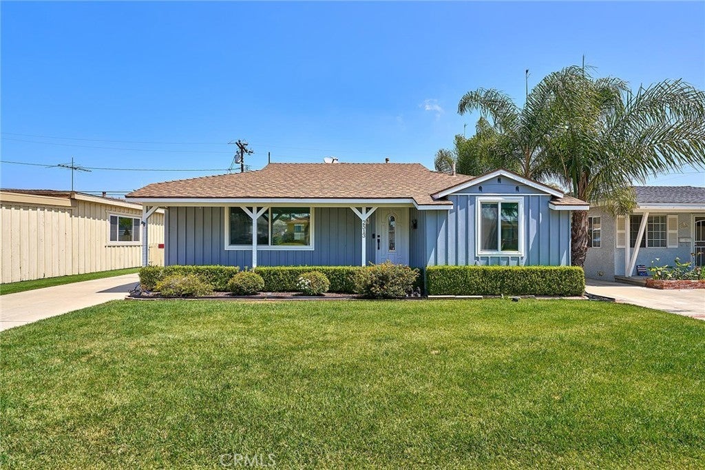 Photo of Listing #SB25147494