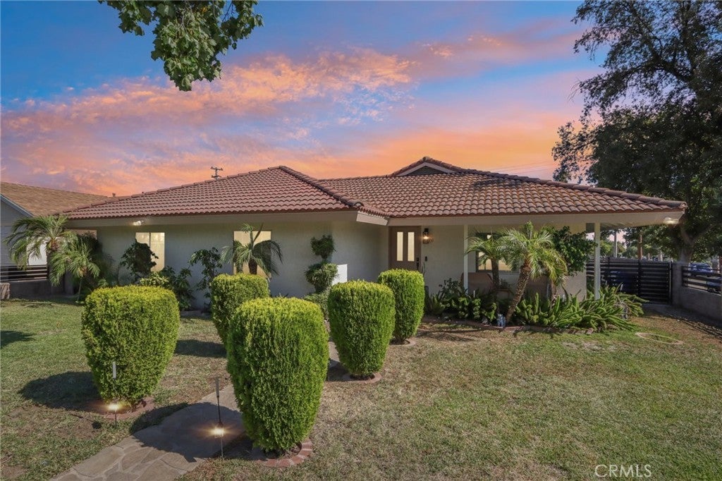 Photo of Listing #IV25154514