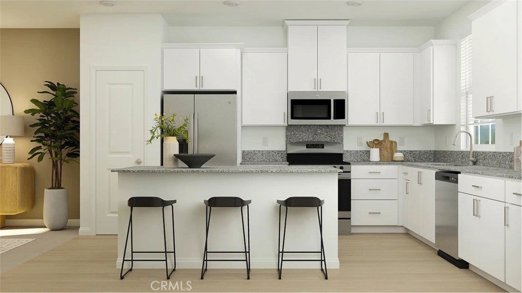 Photo of Listing #SW25154629