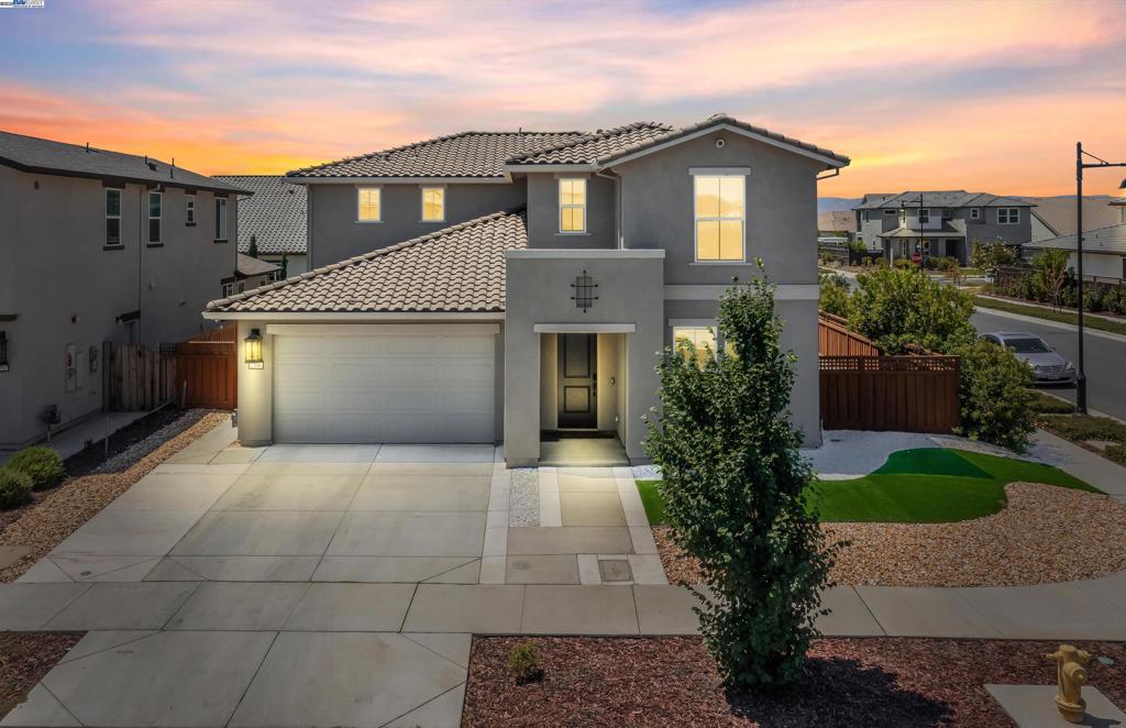 Photo of Listing #41104253