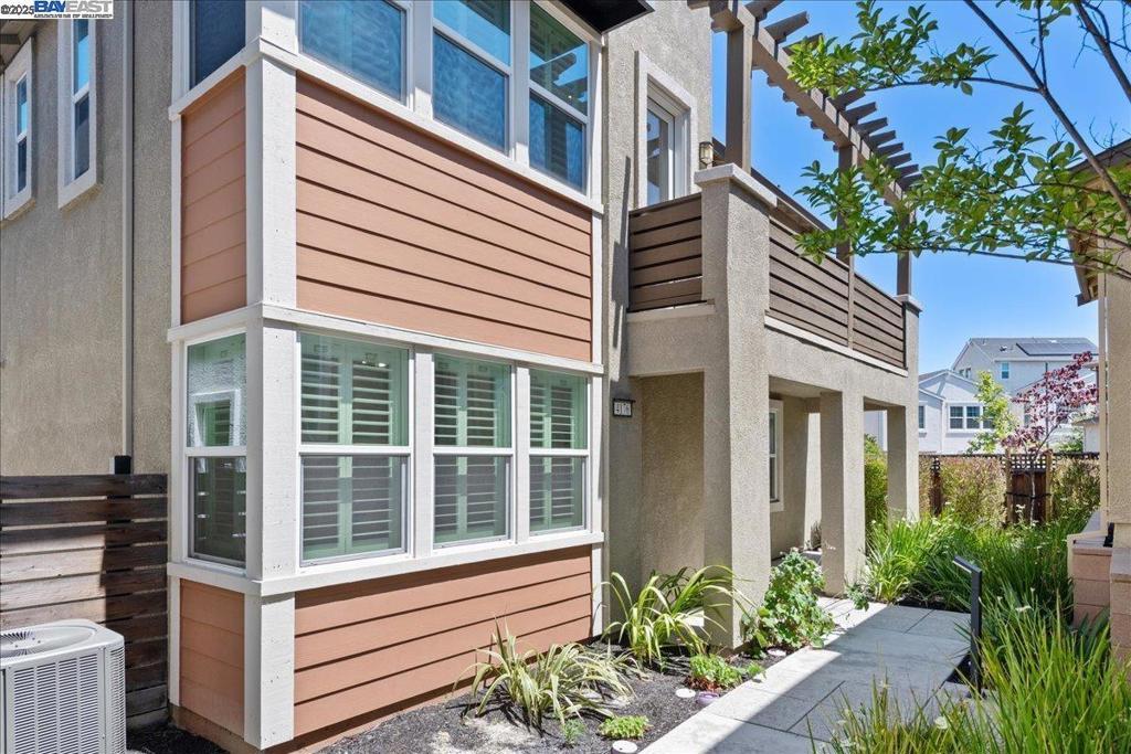 Photo of Listing #41104264