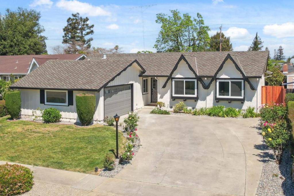 Photo of Listing #ML82013454