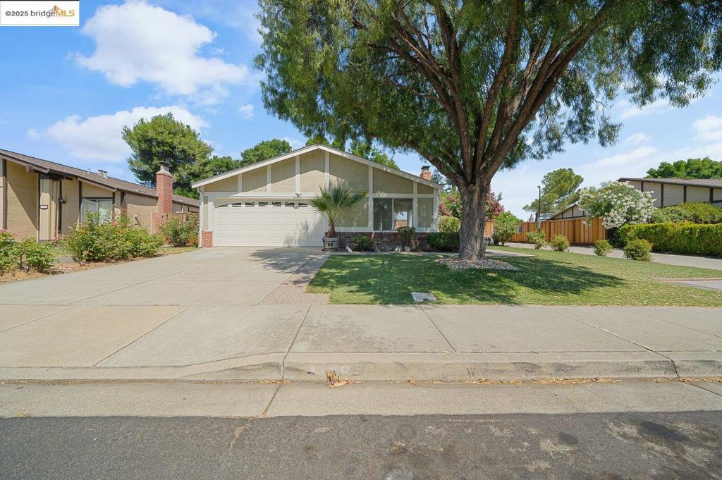 Photo of Listing #41104294