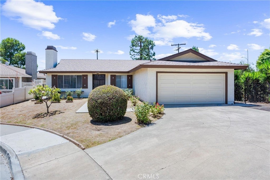 Photo of Listing #CV25152526