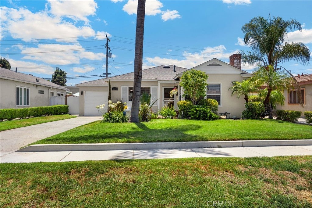 Photo of Listing #PW25148477