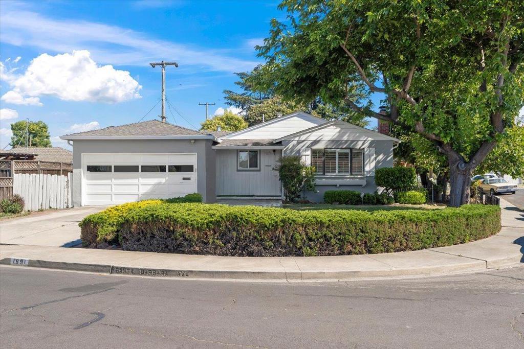 Photo of Listing #ML82013753