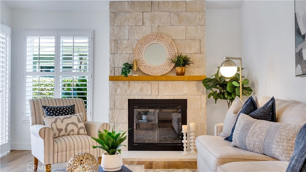 Photo of Listing #OC25153265