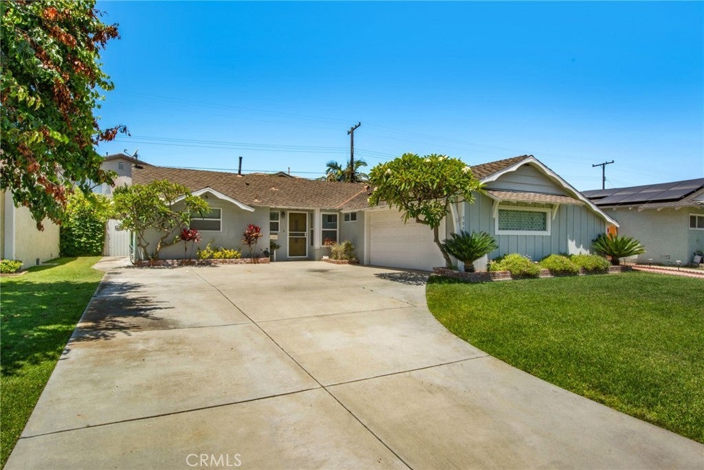 Photo of Listing #DW25151117