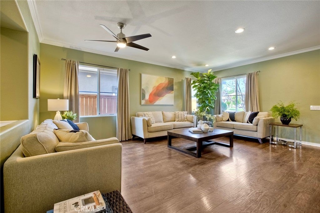 Photo of Listing #SB25154651