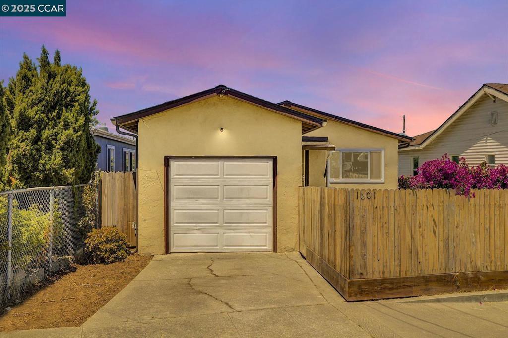 Photo of Listing #41104333