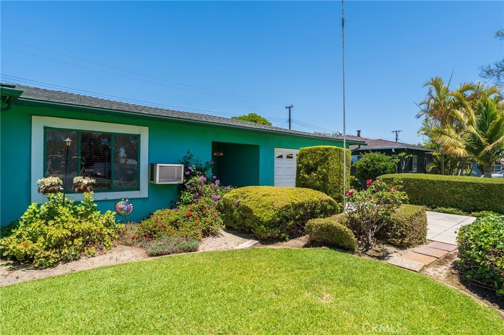 Photo of Listing #OC25151060