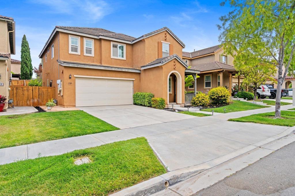 Photo of Listing #PTP2505197