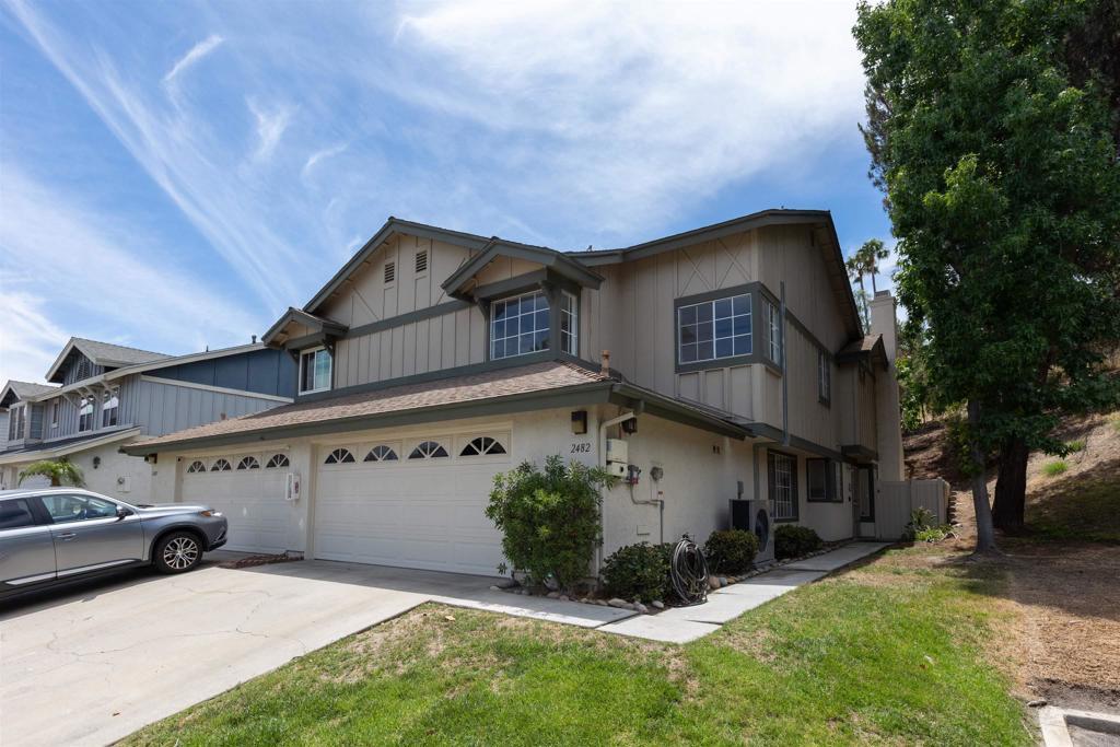 Photo of Listing #PTP2505211