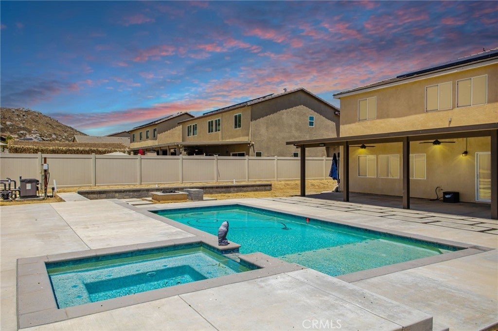 Photo of Listing #SW25149867