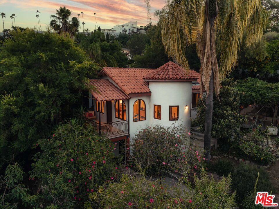 Photo of Listing #25559729