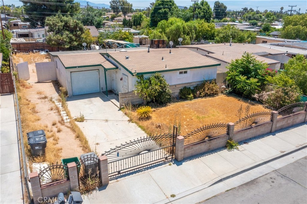 Photo of Listing #SR25155433