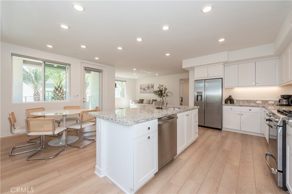 Photo of Listing #OC25155550