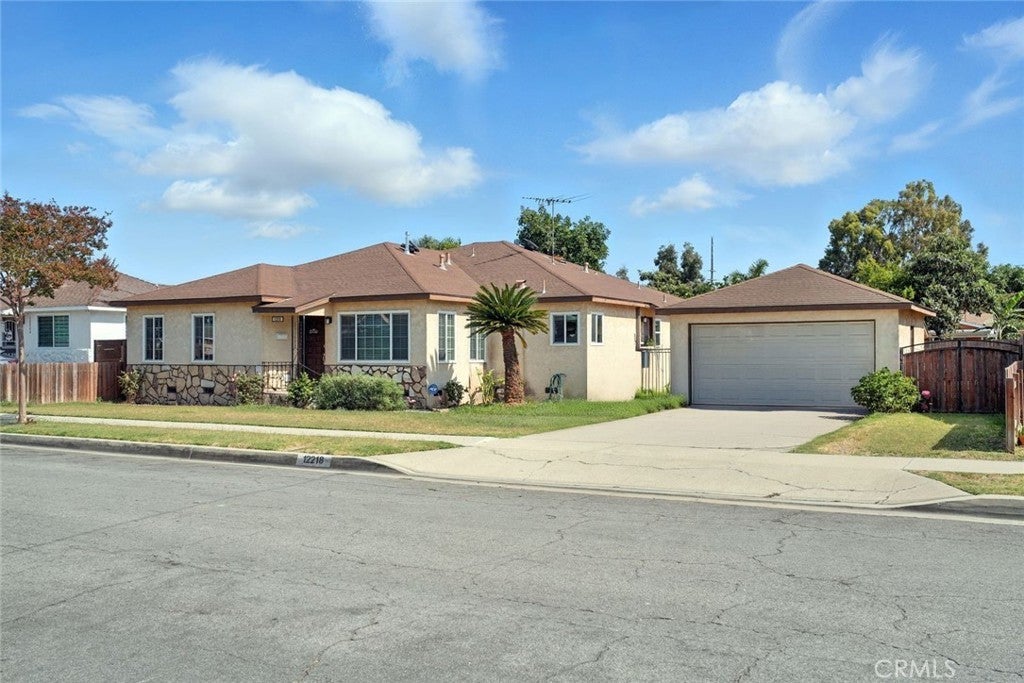 Photo of Listing #CV25155710