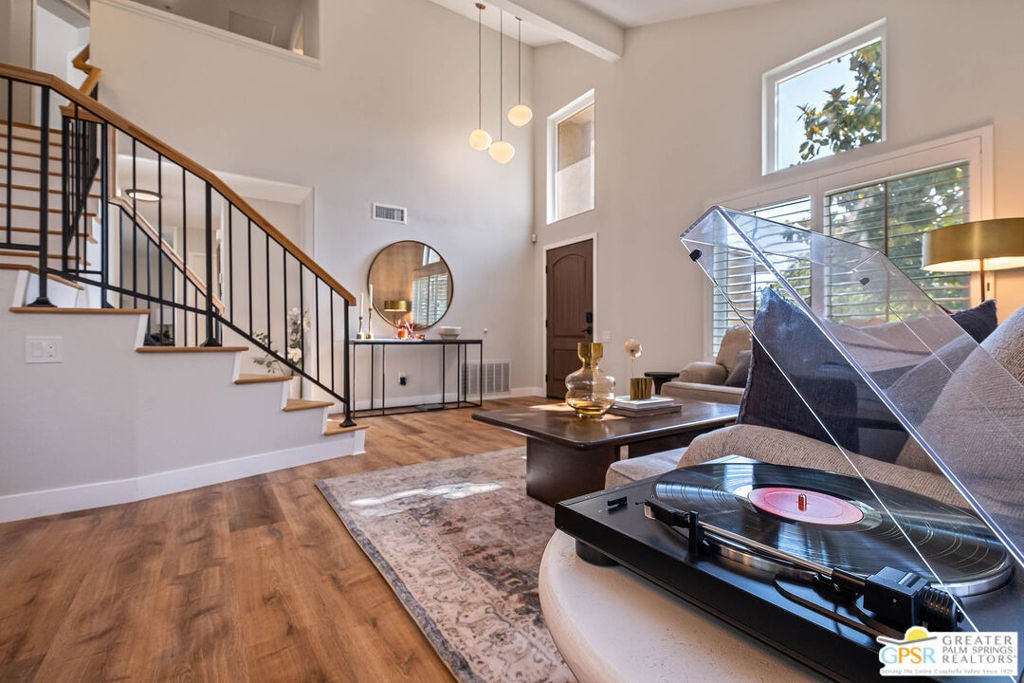 Photo of Listing #25561271PS