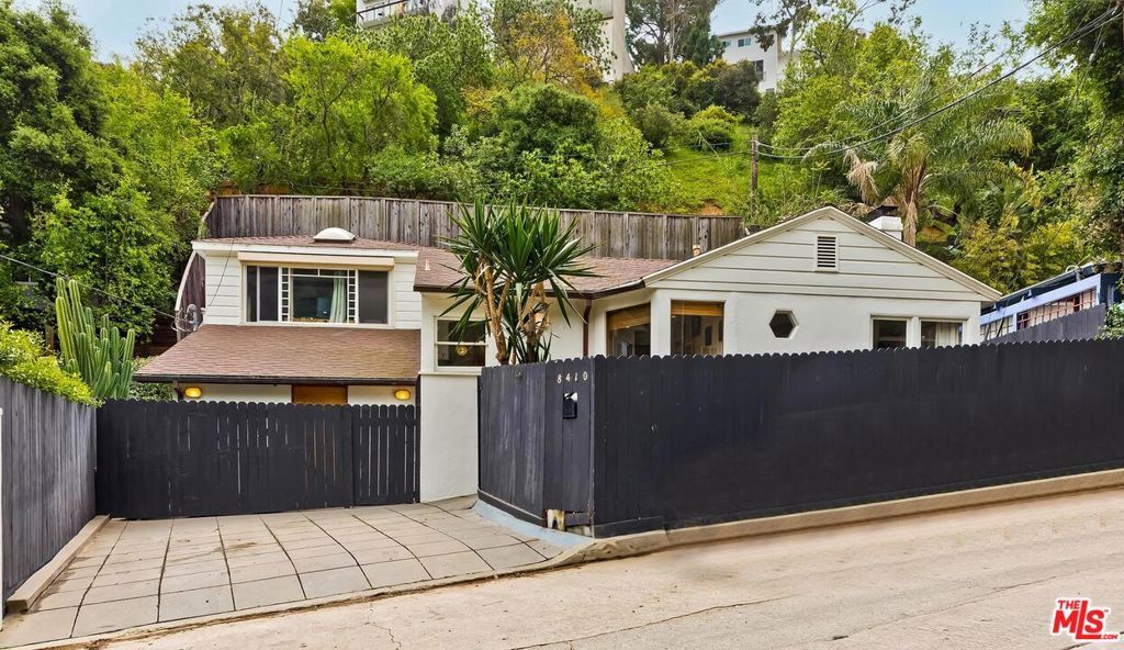 Photo of Listing #25564003