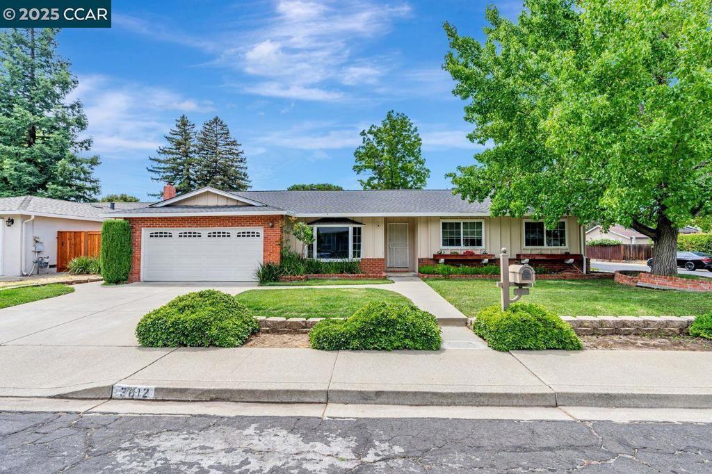 Photo of Listing #41104500