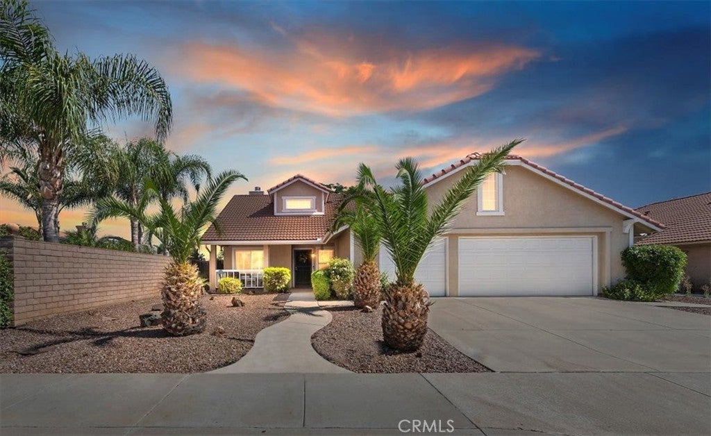 Photo of Listing #IV25153152