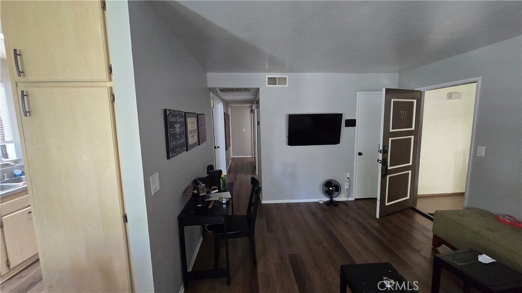 Photo of Listing #SR25154217