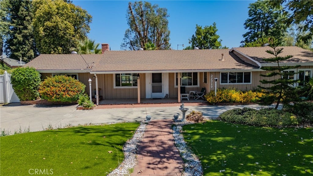 Photo of Listing #SR25154030