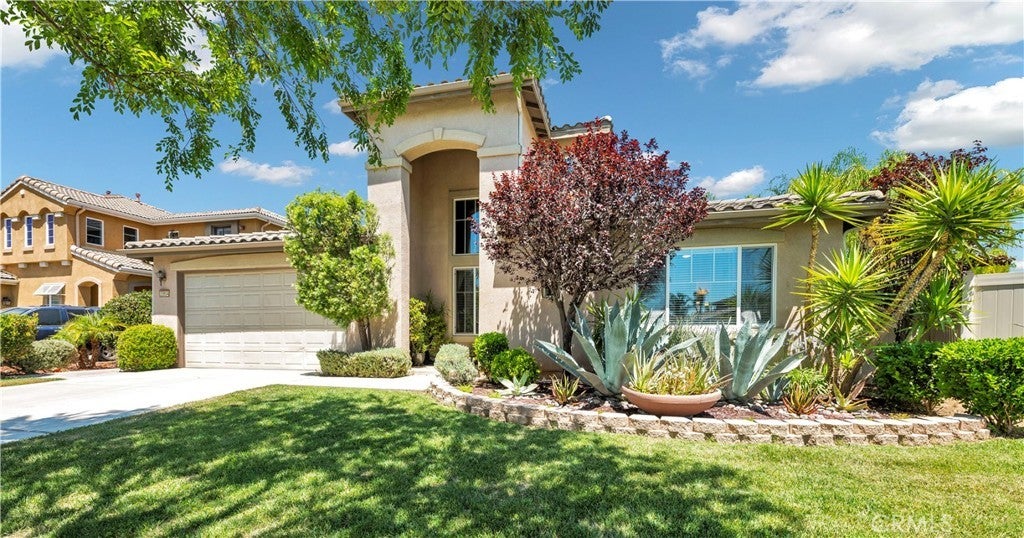 Photo of Listing #SW25155307