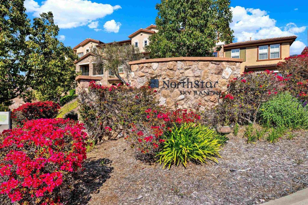 Photo of Listing #PTP2505258