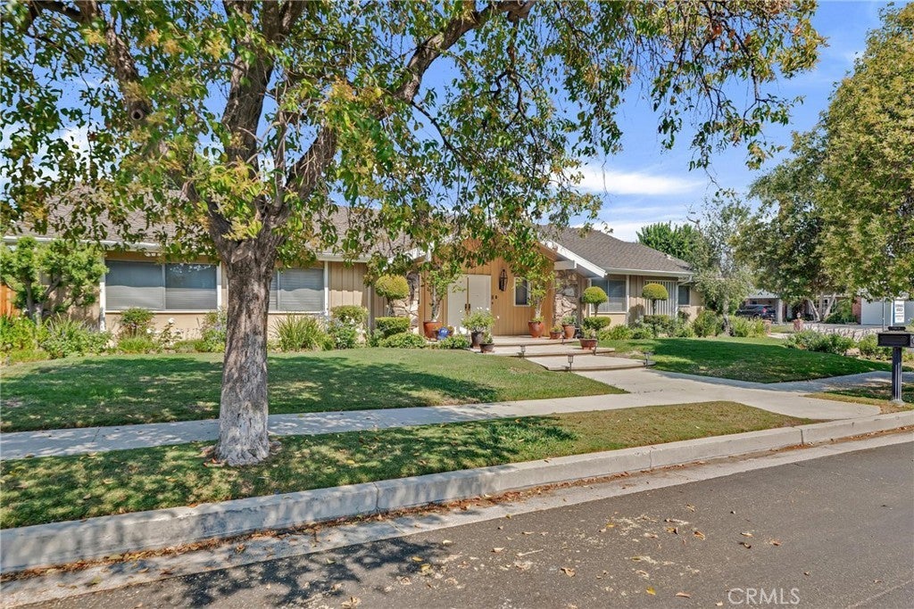 Photo of Listing #SR25154830