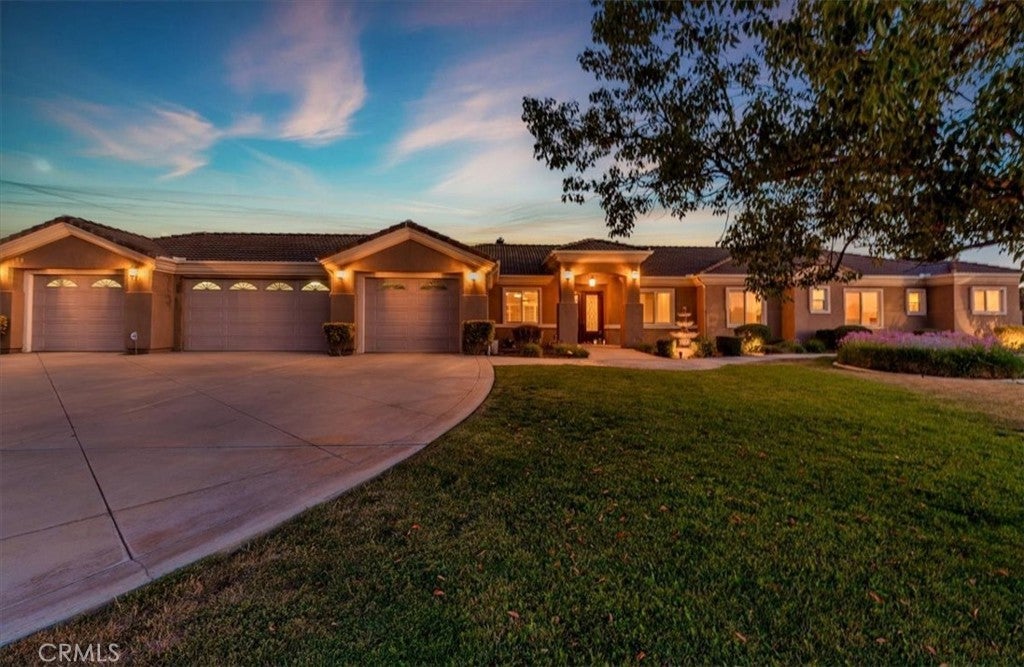 Photo of Listing #IV25155369