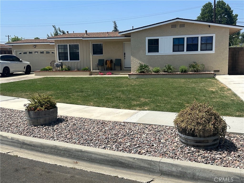 Photo of Listing #LG25156408