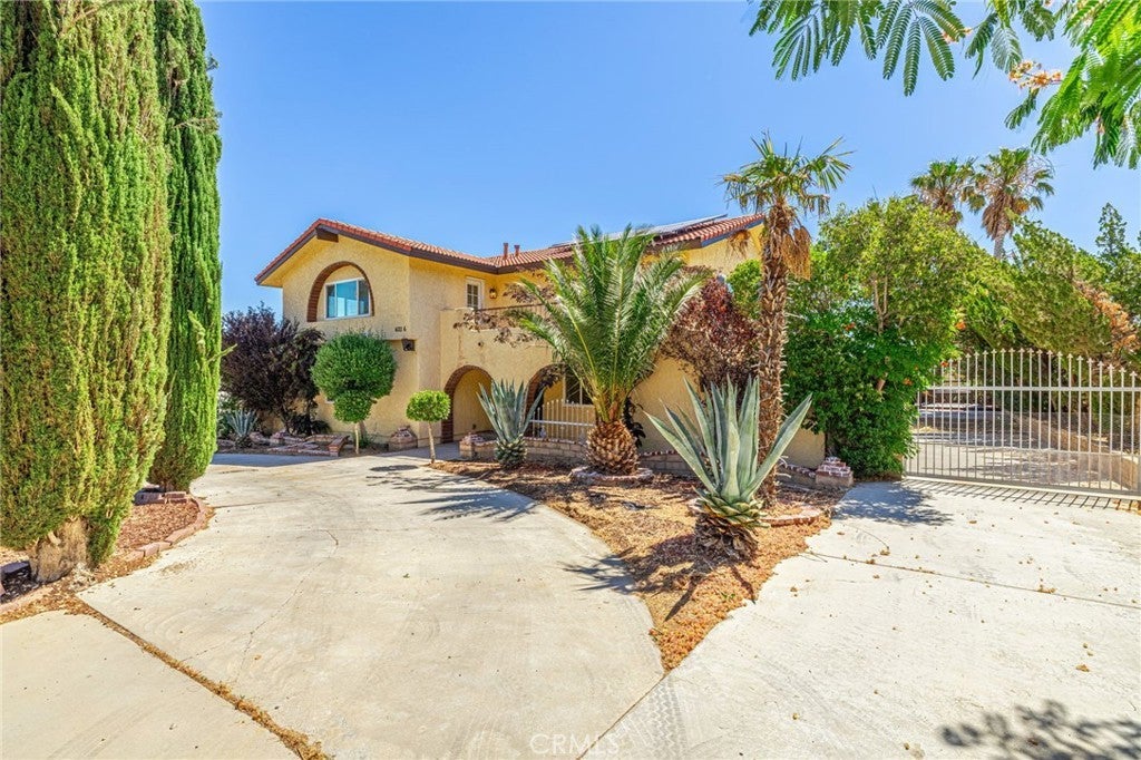 Photo of Listing #SR25156300