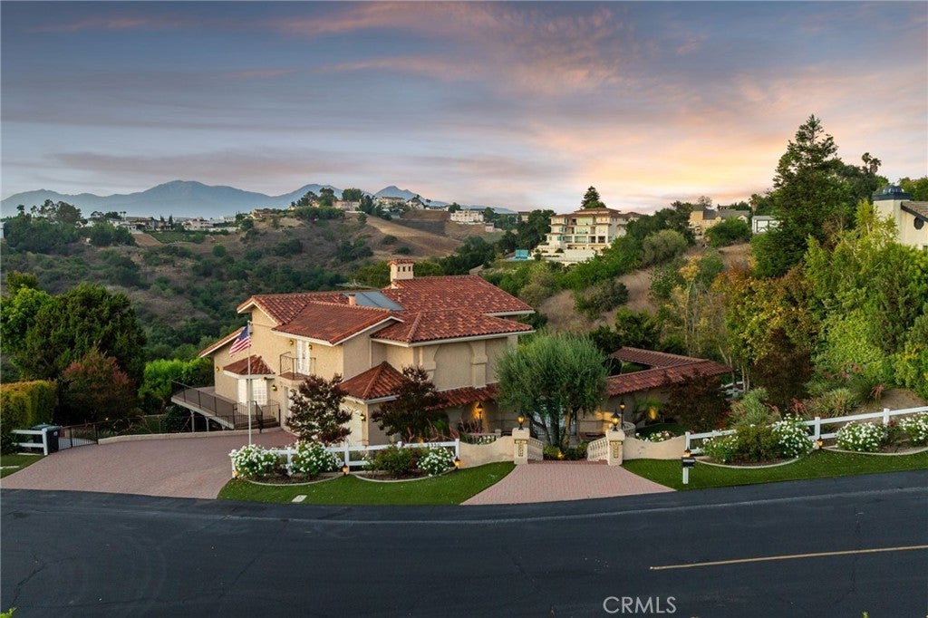 Photo of Listing #CV25155443