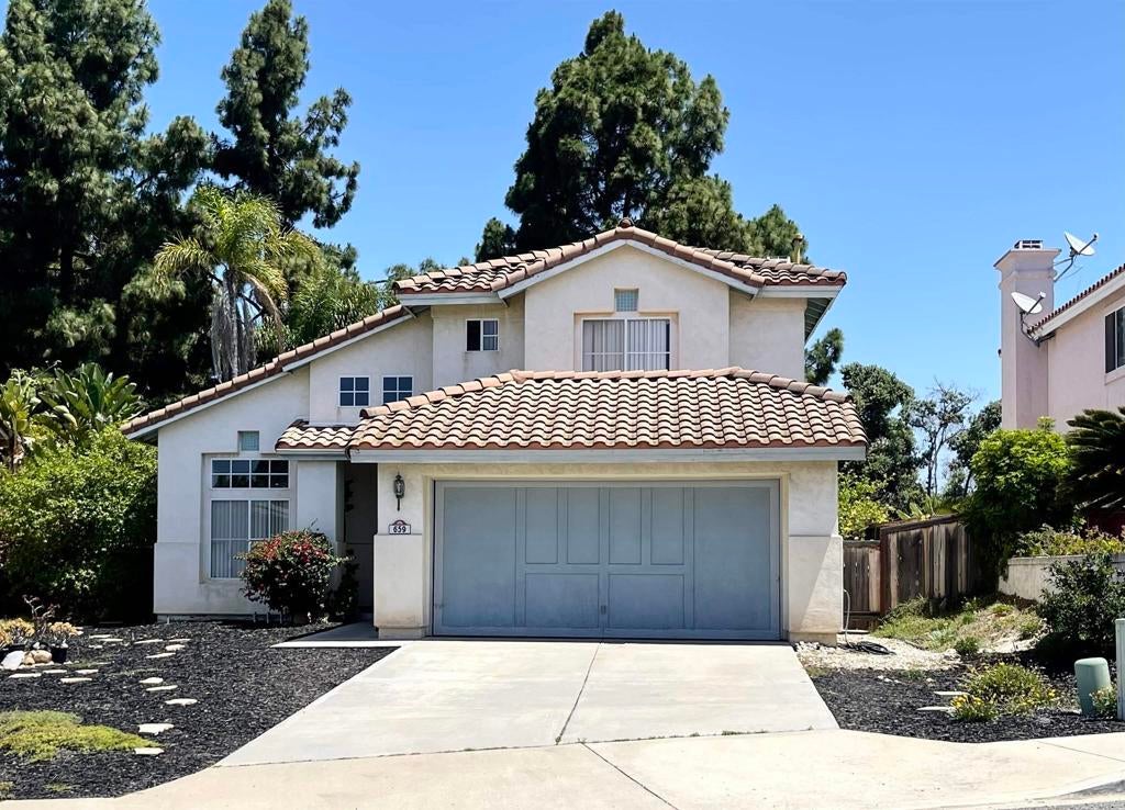 Photo of Listing #PTP2505283