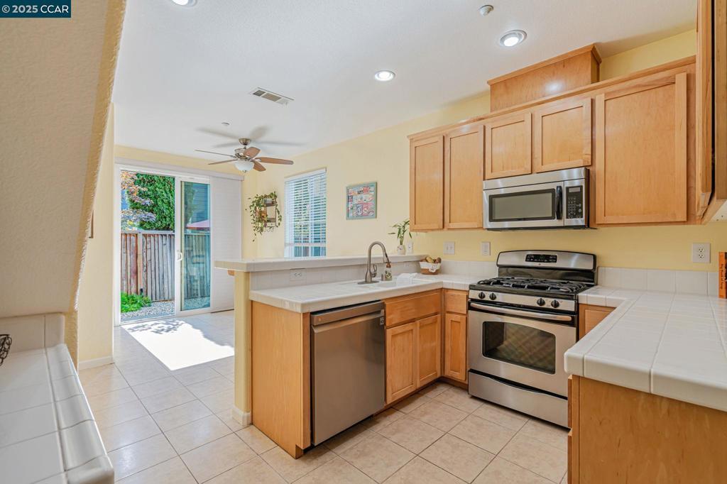 Photo of Listing #41104652