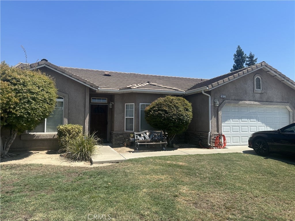 Photo of Listing #MB25155940