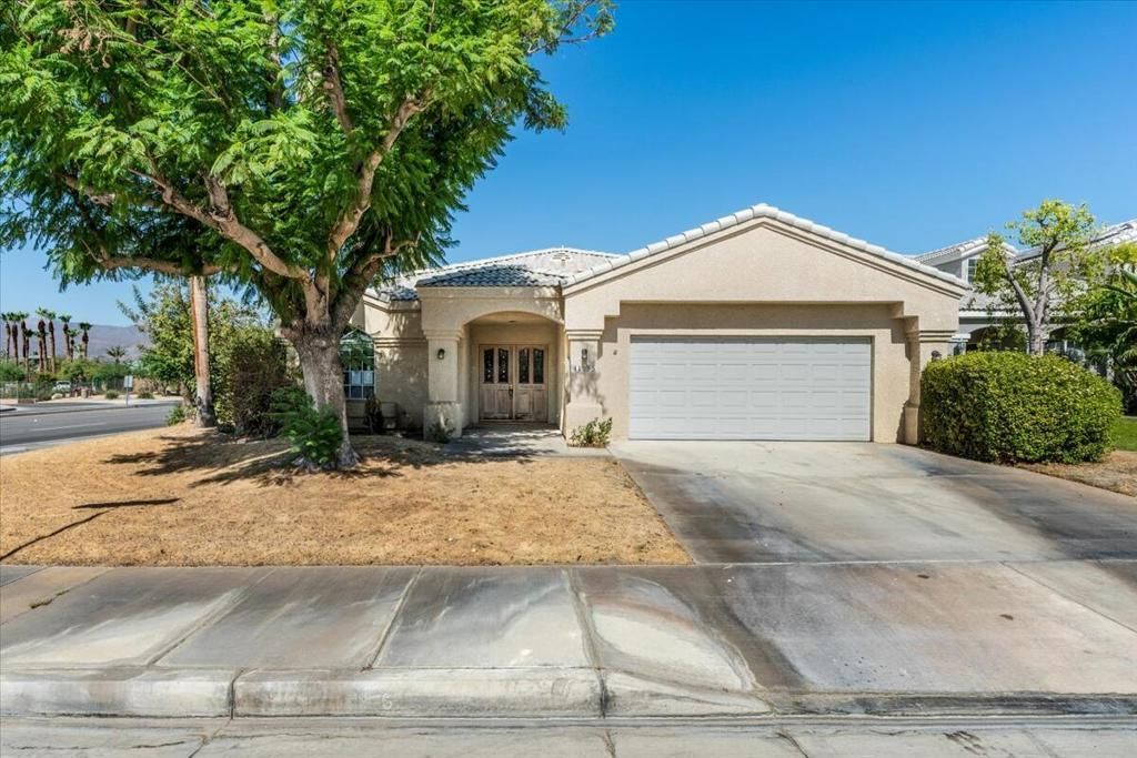 41995 Hemingway Court, Palm Desert
