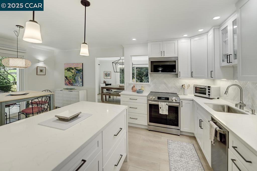 Photo of Listing #41104680